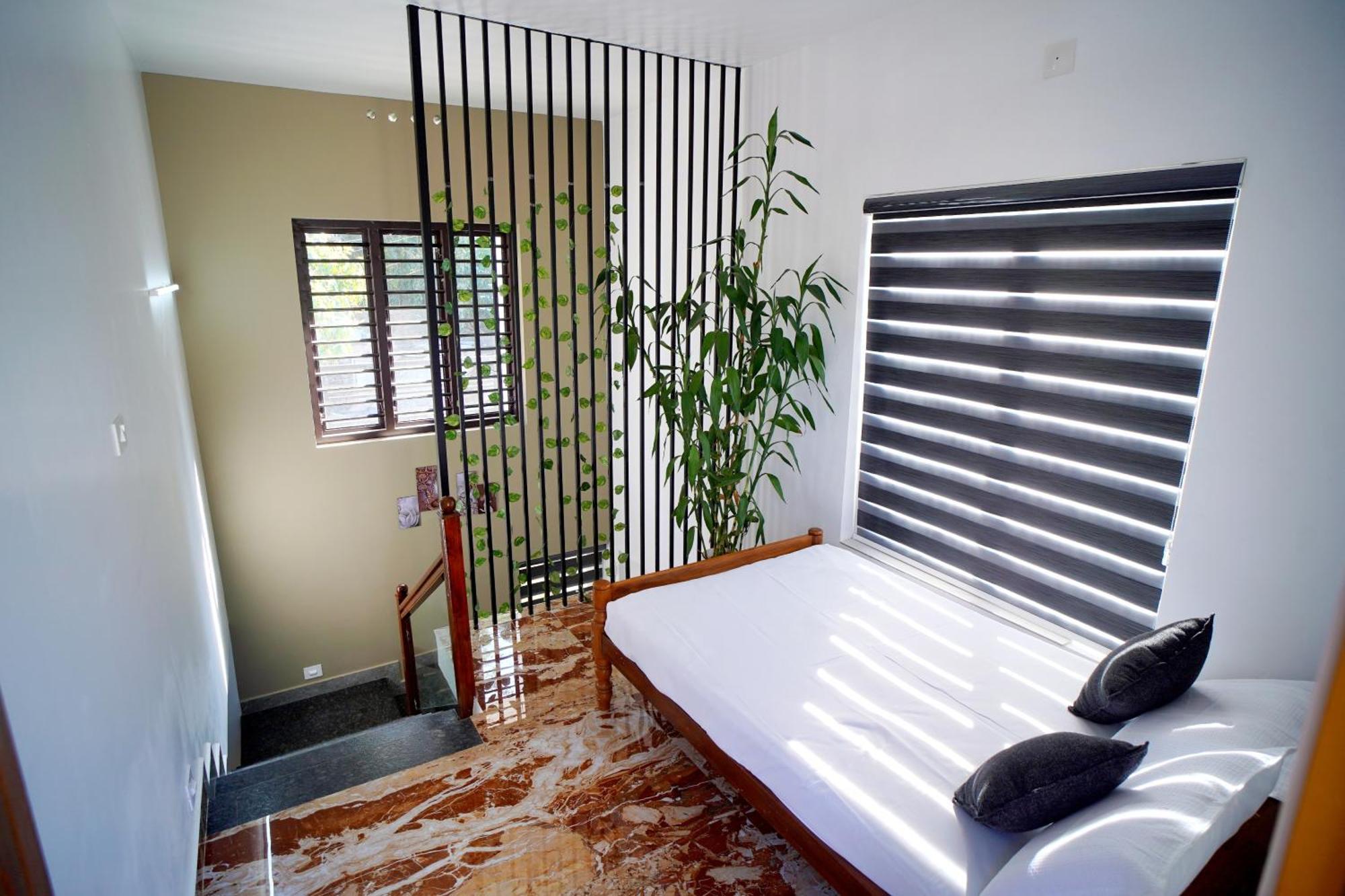Vaishnavam Double Bedroom Villa Thekkady Luaran gambar