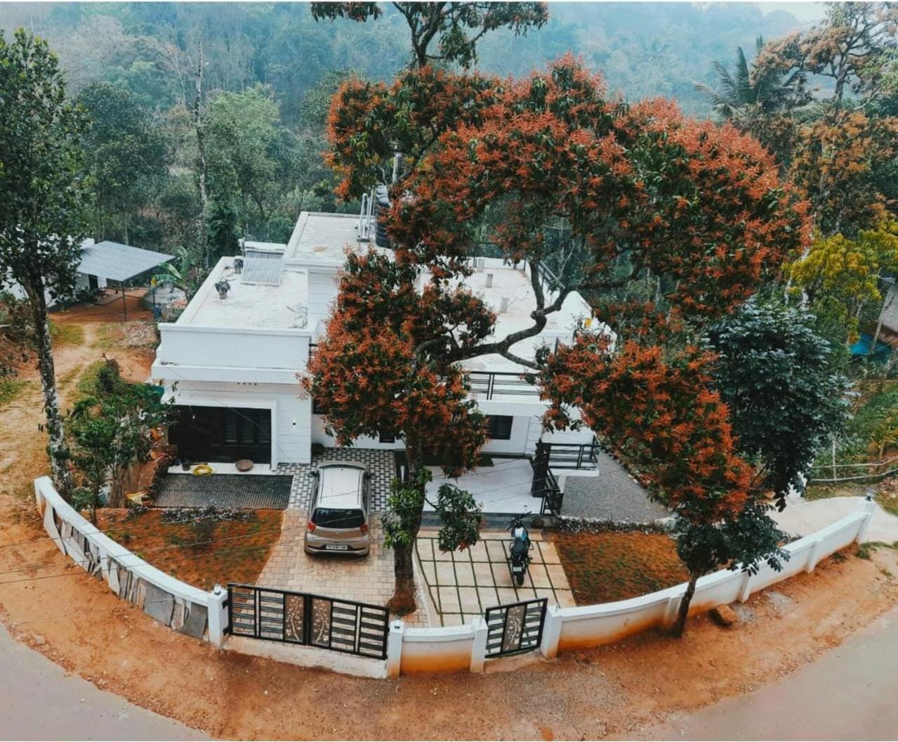 Vaishnavam Double Bedroom Villa Thekkady Luaran gambar